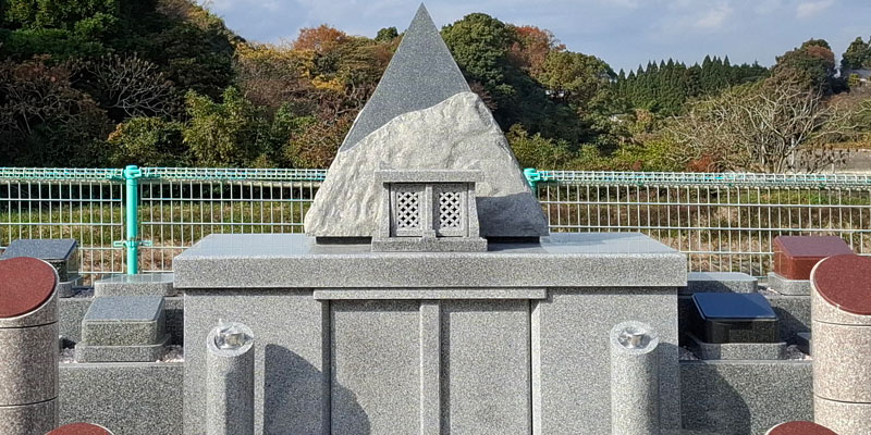 永代供養墓（樹木葬タイプ）